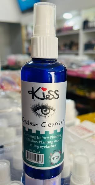 kiss eyelash cleanser