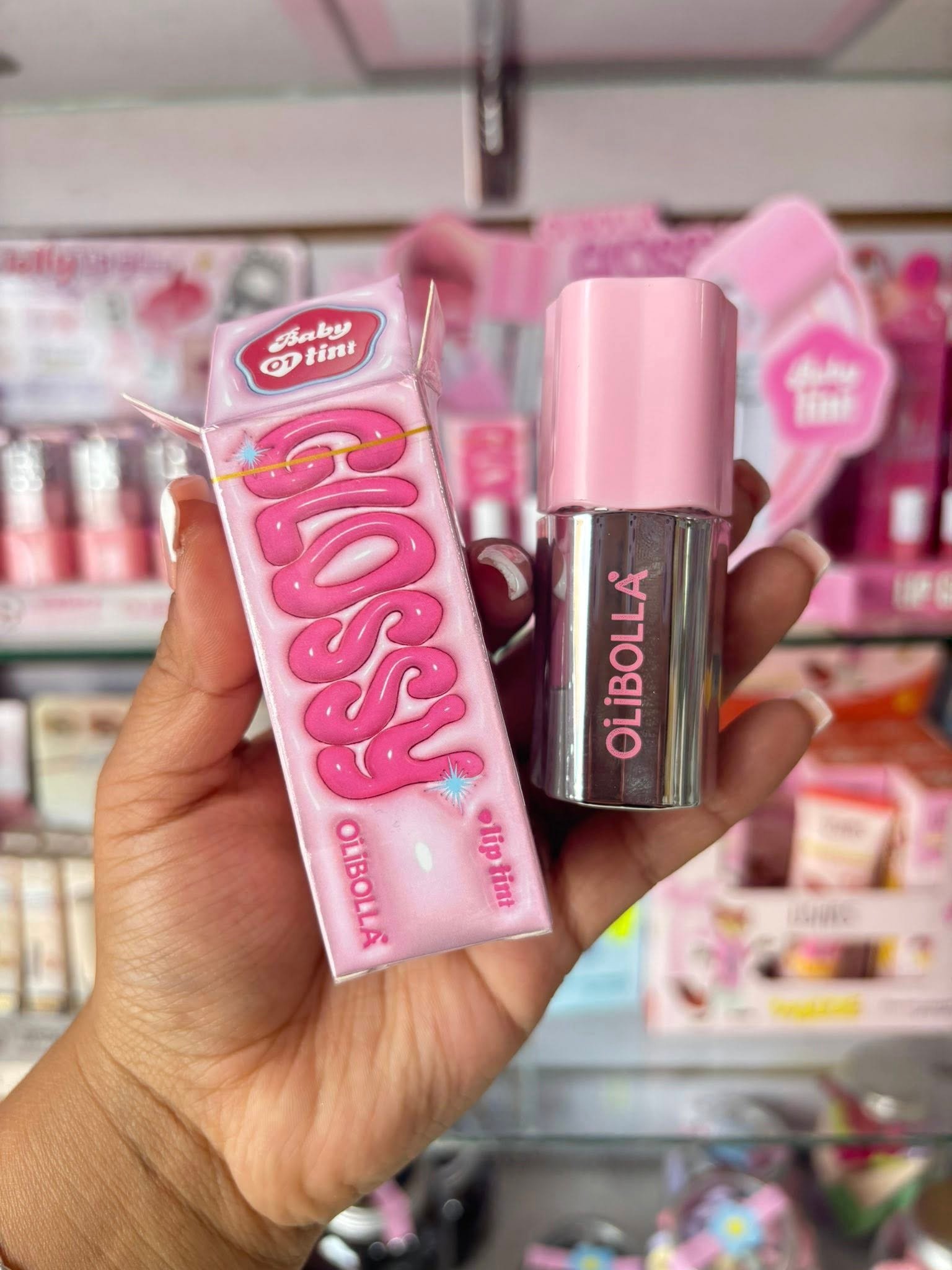 Glossy Olibolla - Maquillaje