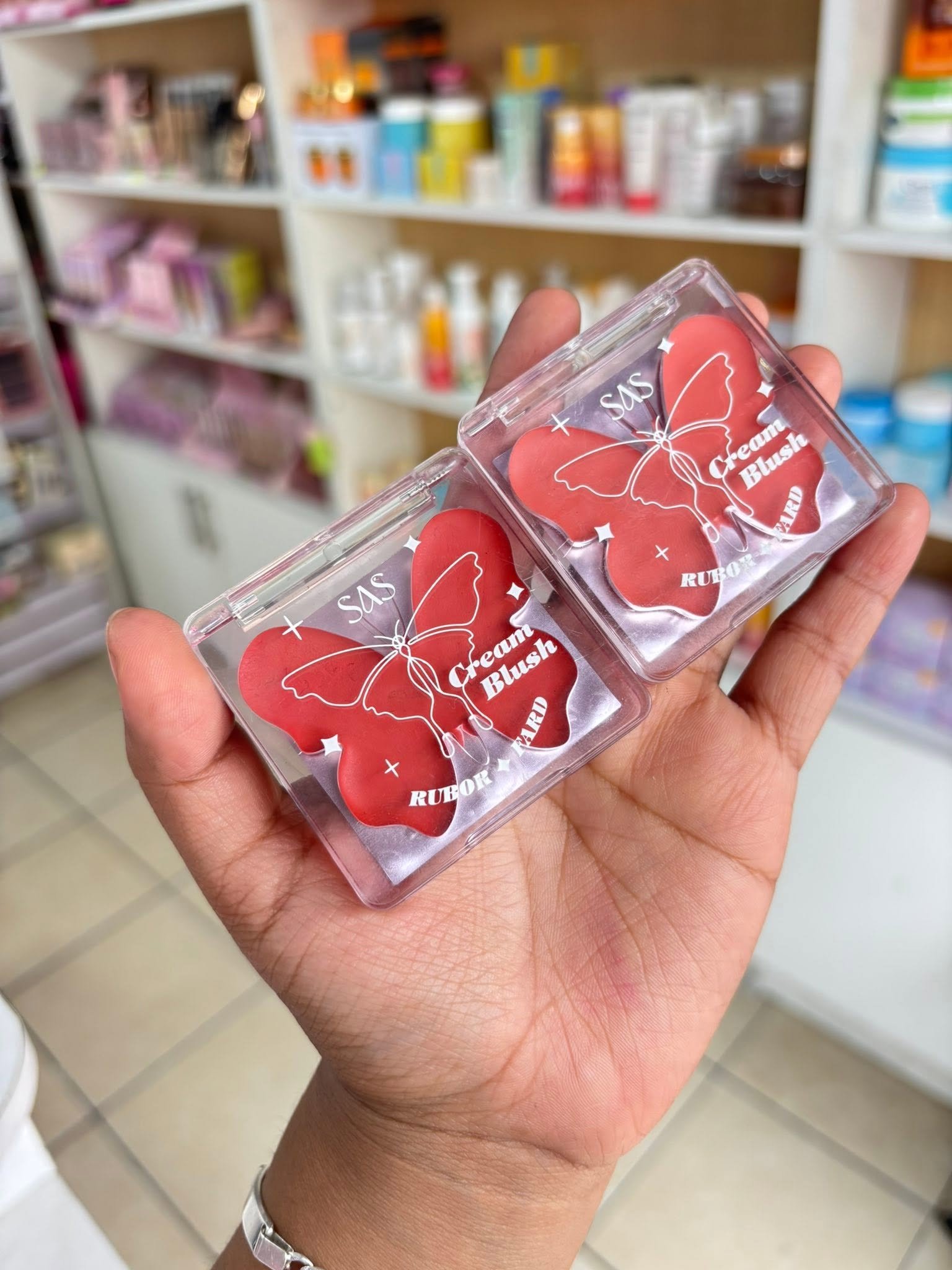 Imagen 2 de crem blush mariposa