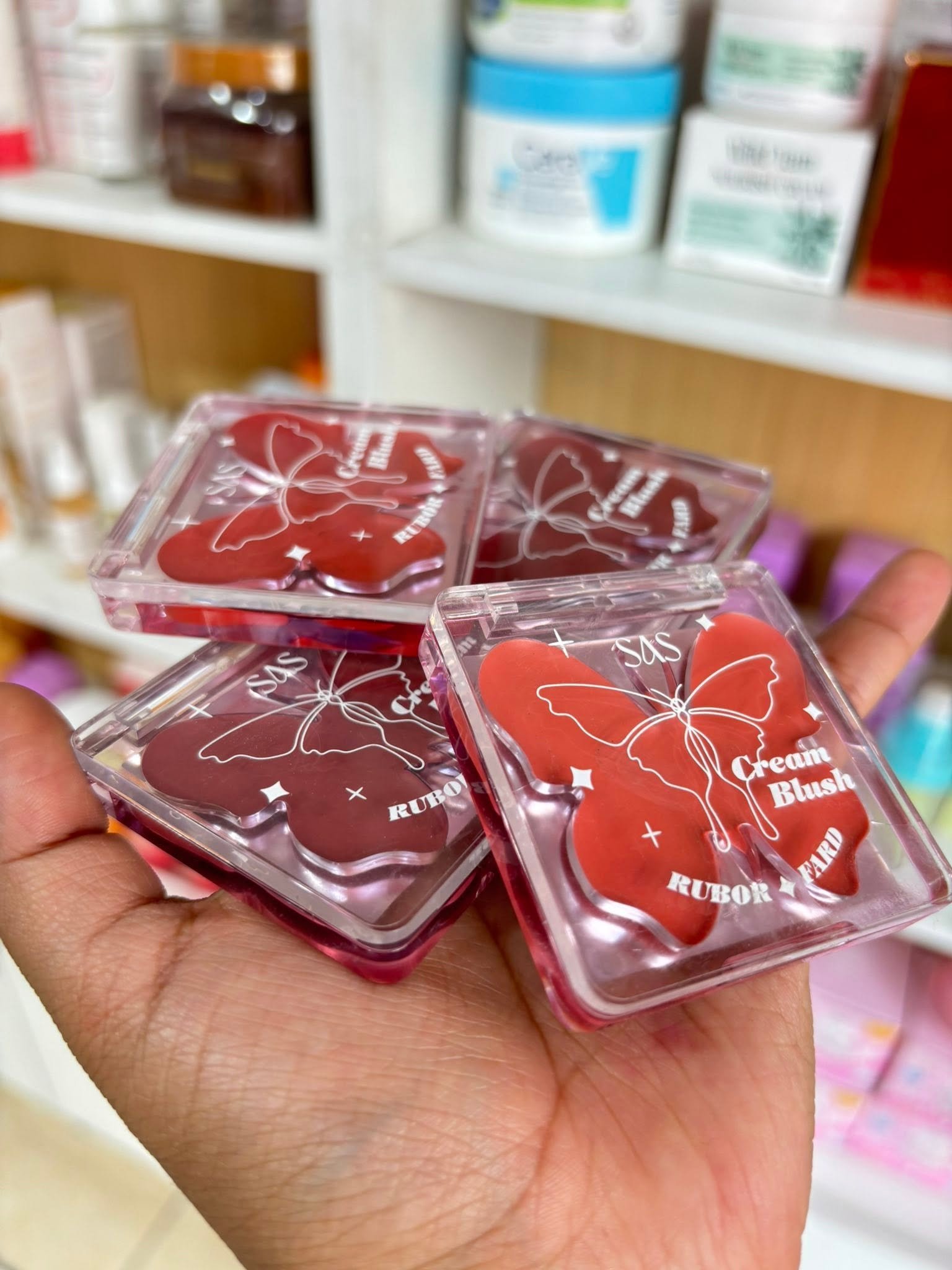 Imagen 3 de crem blush mariposa