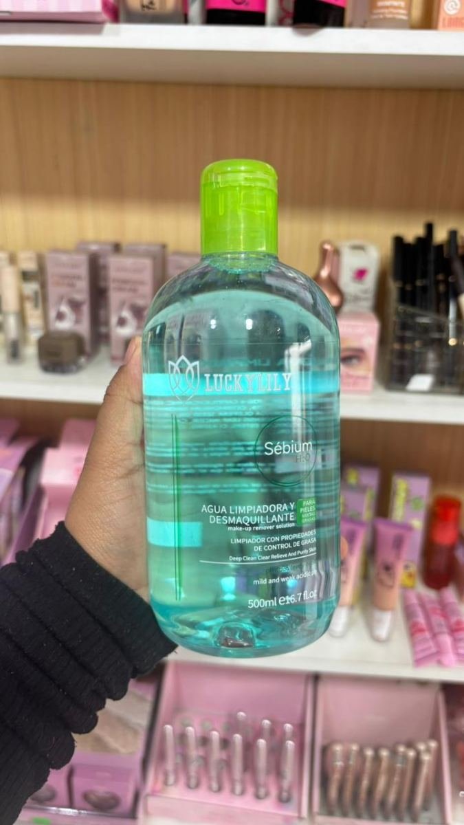 AGUA LIMPIADORA DESMAQUILLANTE - Accesorios