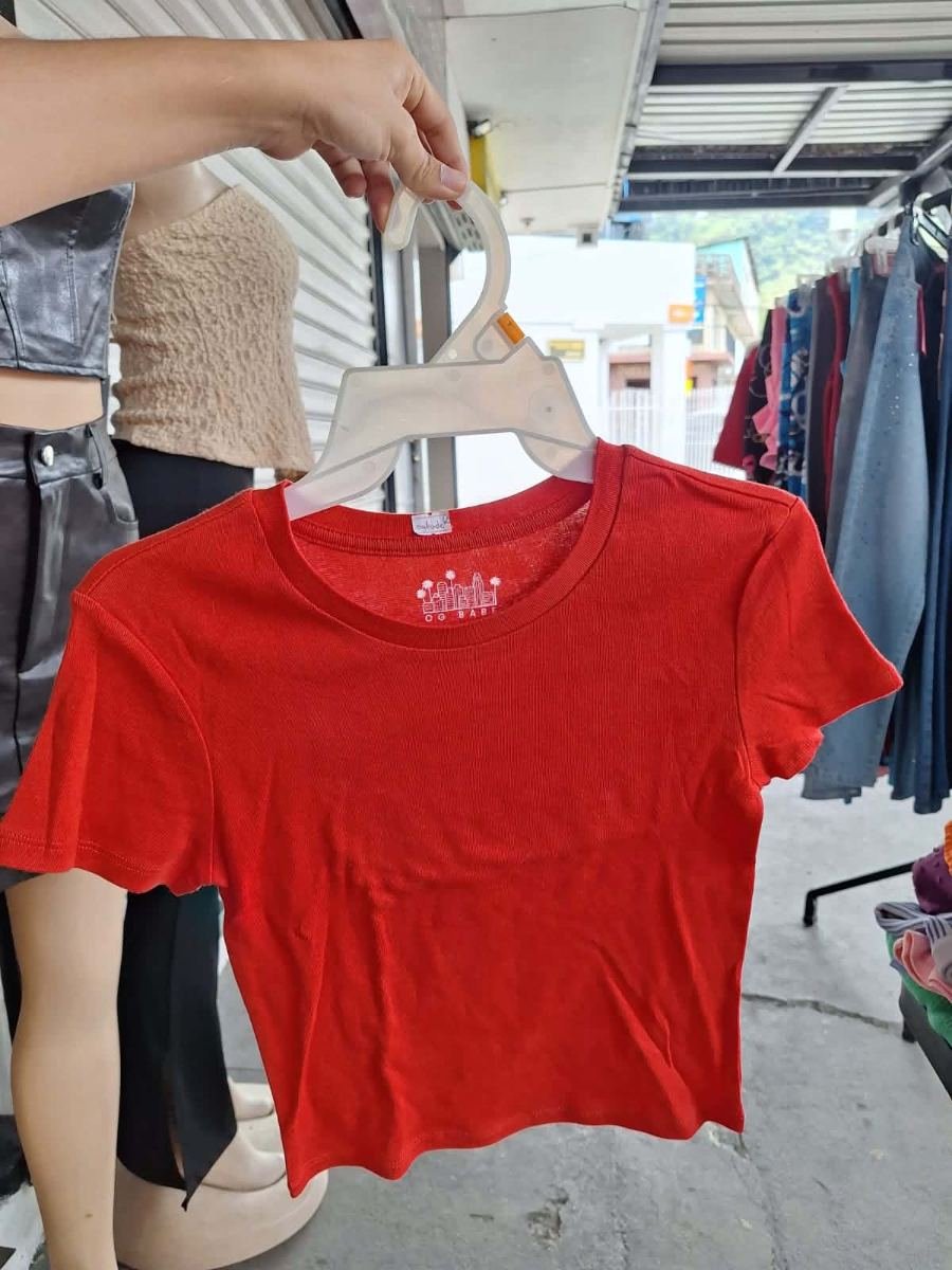 Blusas básicas de algodón - Ropa