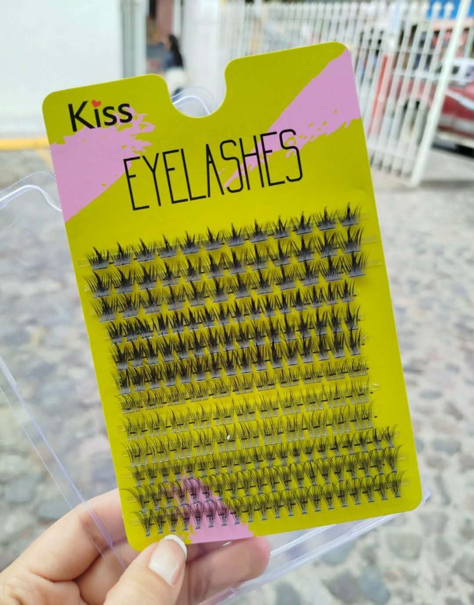 kit de pestañas ramito kiss EYELASHES VERDE - Maquillaje