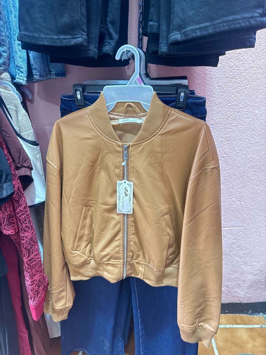 Chaqueta de cuerina oversize - Ropa